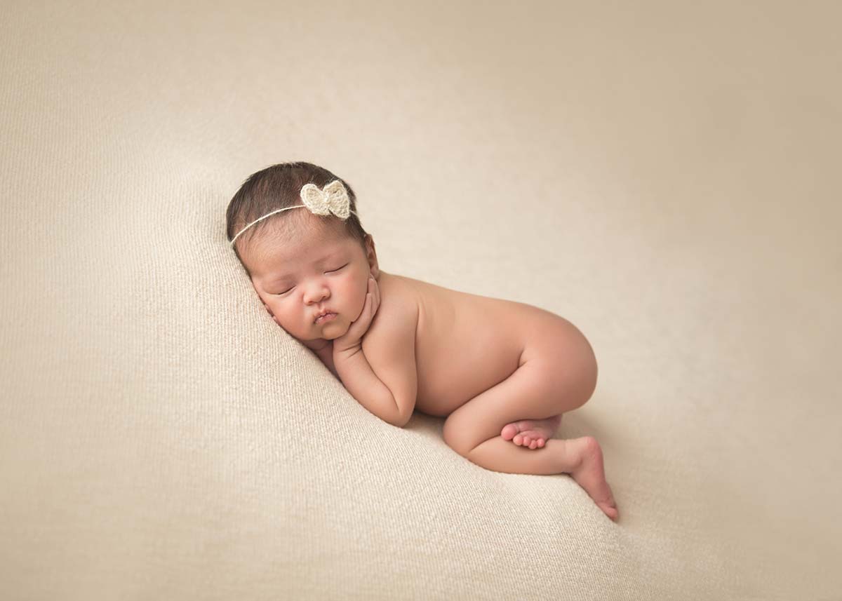 Artistic photo taken by a newborn photographer from Denver, Colorado.